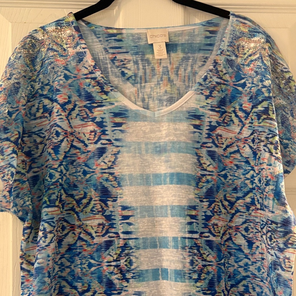 Chico's Blue Multicolor Ikat V-Neck Tee Shirt size 3 XL